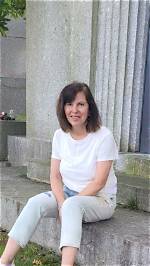 Exploring the Life and Age of Alexandra Lenas Parker: a Comprehensive Insight