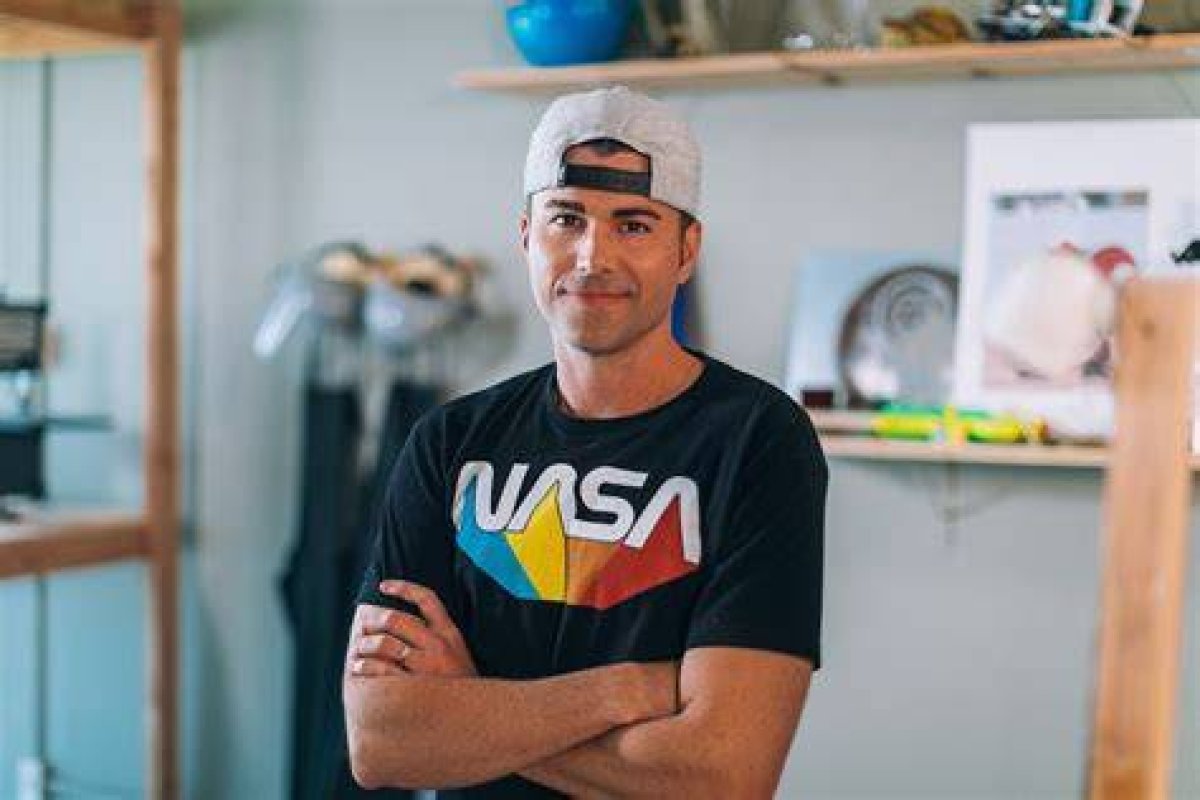 Mark Rober |